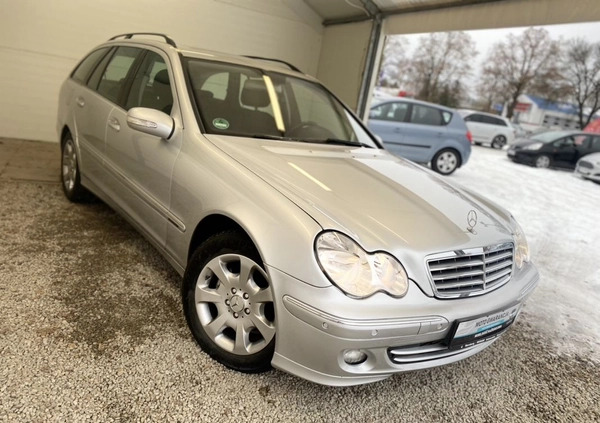 Mercedes-Benz Klasa C cena 17900 przebieg: 170000, rok produkcji 2006 z Niemodlin małe 379